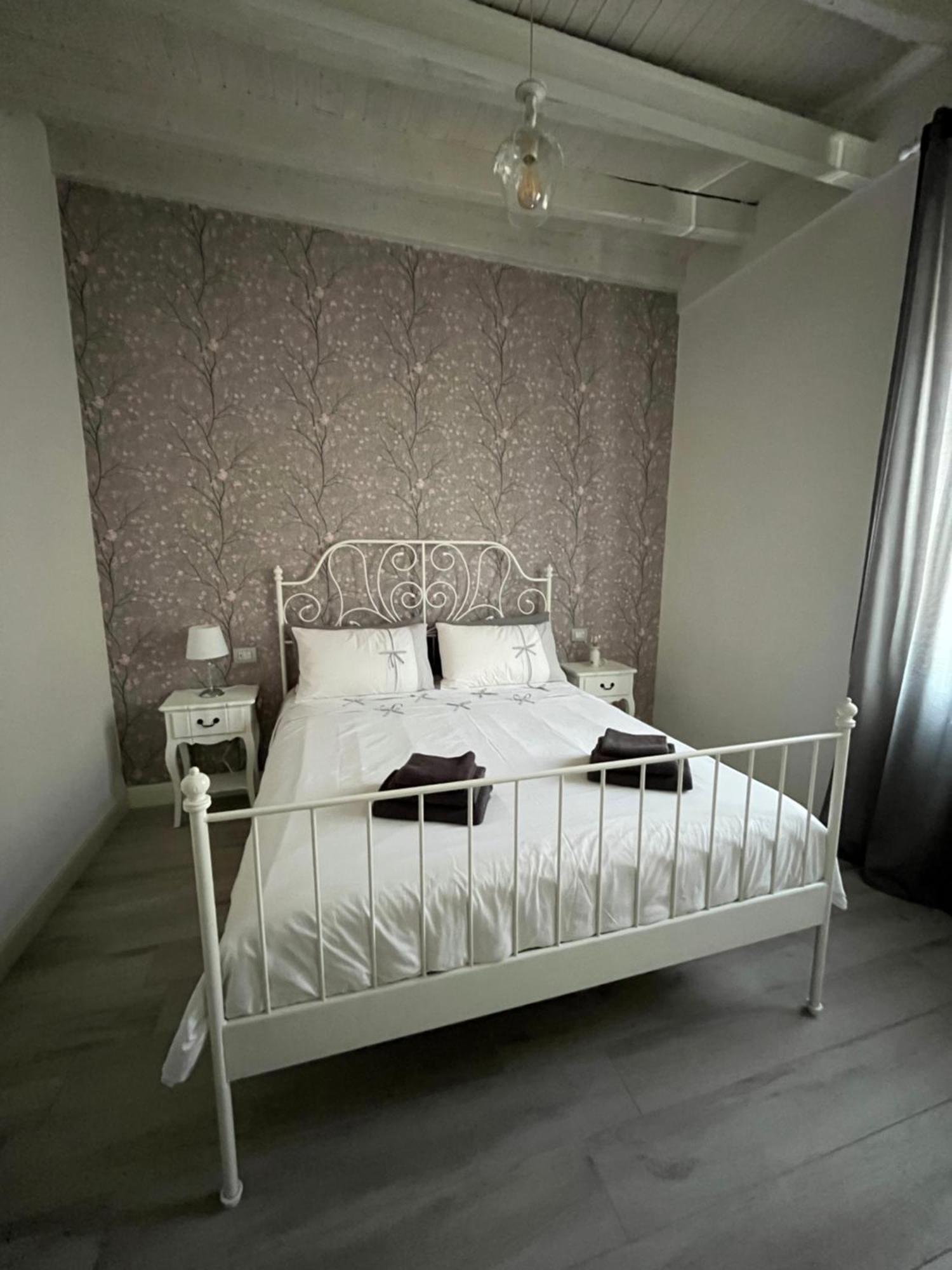 Apartament Casa Di Ringhiera Old Mediolan Zewnętrze zdjęcie